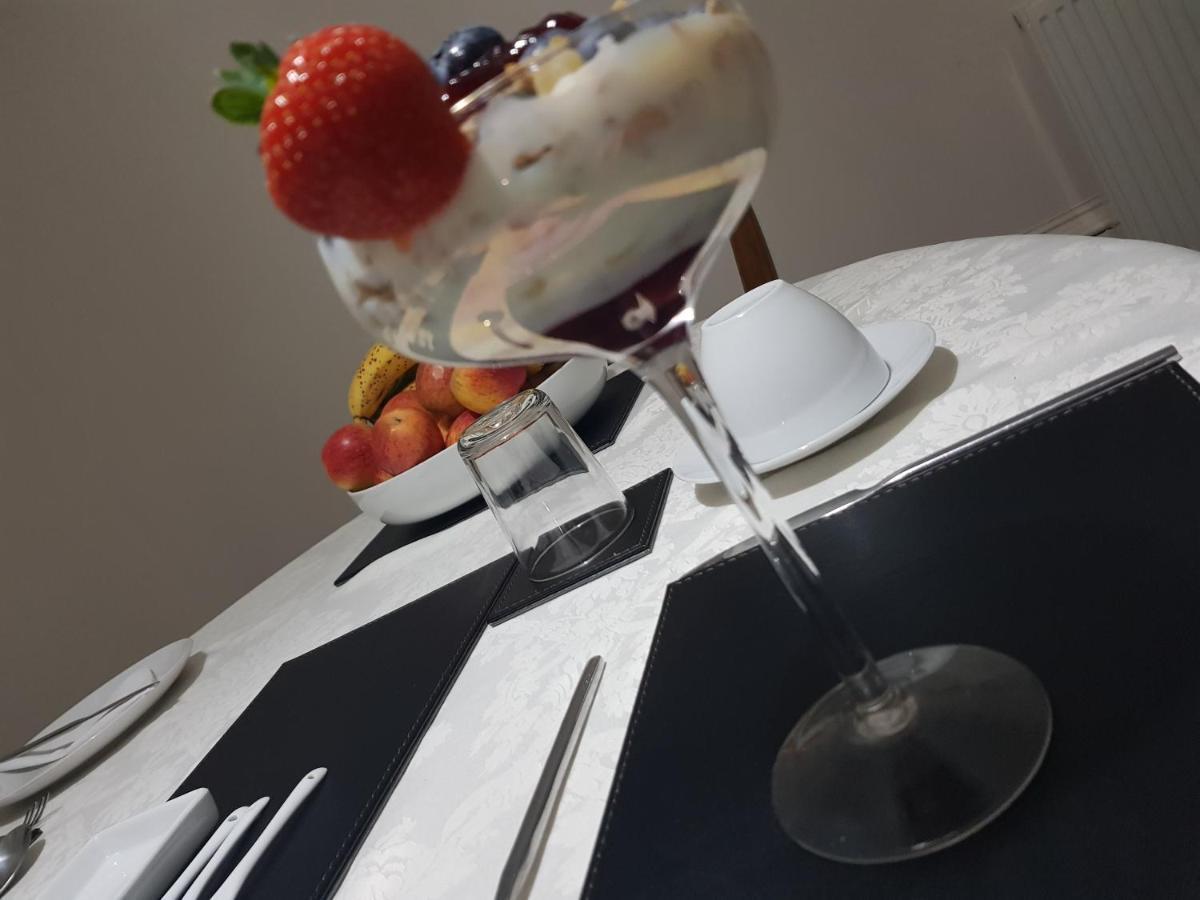 Lochtybank Guest House Карноусті Екстер'єр фото